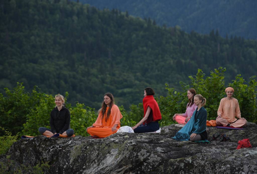Практика Медитации с Йоги Лакшминатх Махарадж