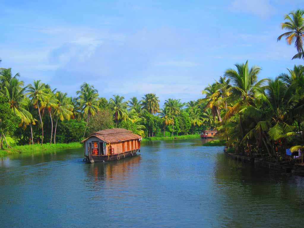 House Boat Керала