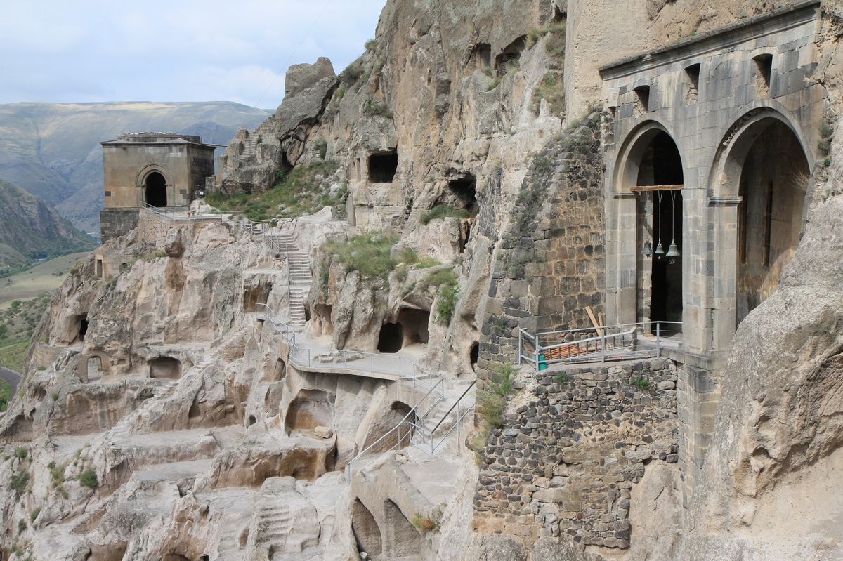 Скальный монастырь в Абхазии